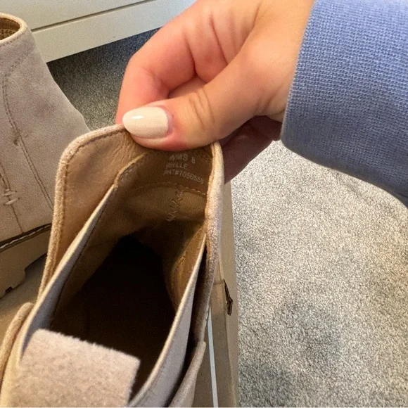 Dolce Vida beige boot - Hawk H2O Onyx Suede - Picture 3 of 5